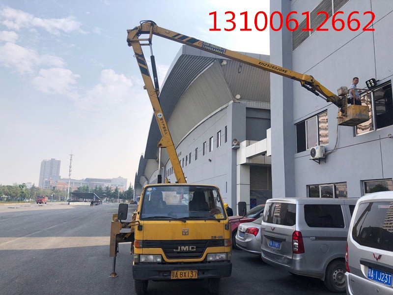 武漢客廳維修路燈_副本.jpg 武漢客廳維修路燈_副本.jpg